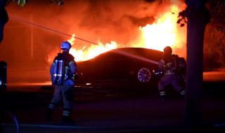 Подпалиха склад на Tesla в Швеция (ВИДЕО)