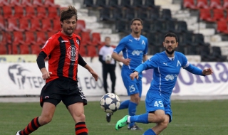 Пореден шамар за юбиляря Левски