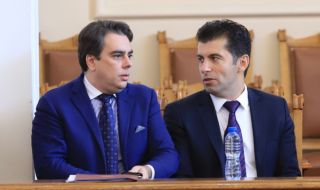 В неделя Кирил Петков и Асен Василев обявяват политическото си бъдеще