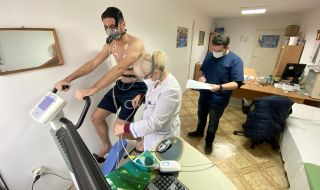Футболистите на Черно море започнаха медицински прегледи