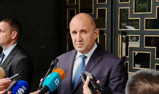 Президентът: Не съм бил против закупуване на техника, бил съм за закупуване на техника не в МВР, а във ВВС