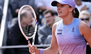Ига Швьонтек отстрани Ема Радукану на Ролан Гарос