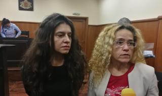Домашен арест за Иванчева и Петрова