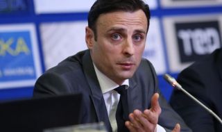 Бербатов за Венци Стефанов: Няма друг футболен президент, осъден за расизъм и да е член на Изпълкома на БФС