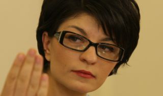 Десислава Атанасова: Хората усещат истината и лъжата, демонизирането на ГЕРБ няма да им повлияе