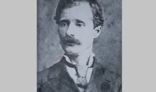 На 25 януари 1893 г. Умира първият българин, преводач на "Илиада" на Омир