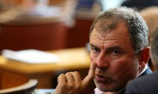 Методи Андреев: Не искам да спечелят отново мутрите в България