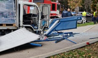 Очевидци на катастрофата в София: Камионът мина през тялото на момичето