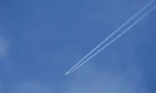 Откриват обновената писта на летището в Бургас