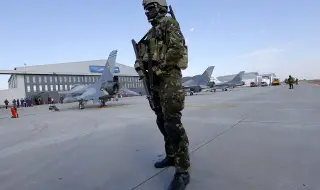 Шефът на НАТО: Tрябва да опазим небето си