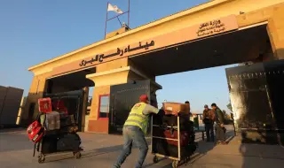 От днес: Камиони с помощ на ООН ще влизат в Газа от израелска територия