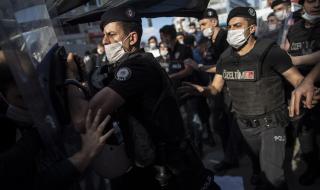Заплахи, насилие, отвличания: тревожни данни от Турция