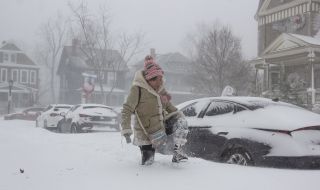 Невиждан студ в САЩ: много загинали, 200 милиона засегнати и хиляди отменени полети