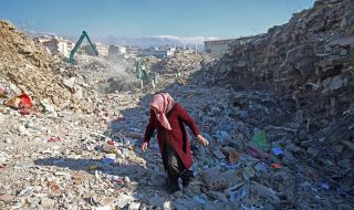 Над 600 000 жилища в Турция са разрушени от земетресенията
