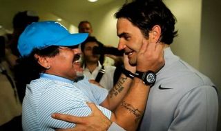 Марадона бил голям фен на Роджър Федерер, обожавал го