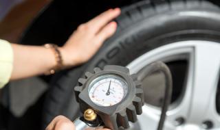 Три причини редовно да проверяваме налягането в гумите