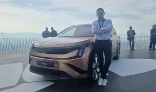 Запознаваме ви първи с новия флагман на Skoda