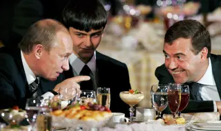 Защо не може да има "мека диктатура": вижте Русия и Путин