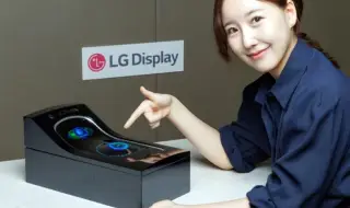 Автомобилен разтеглив OLED дисплей с изскачащи бутони