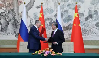 China and Russia discussed Ukraine and the Korean Peninsula at the G20 meeting 