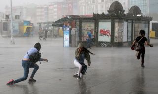 Наводнения в Истанбул