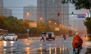 Тайван се подготвя за тайфуна "Койну"