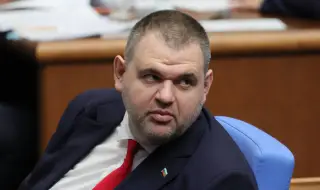 Делян Пеевски не подаде оставка, чул гласа на хората