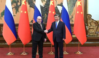 САЩ и Западът срещу Русия и Китай - напрежението расте