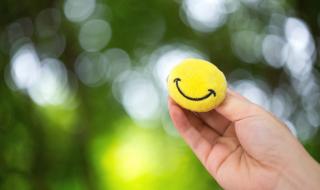 Усмихни се! Днес имаш специален повод!