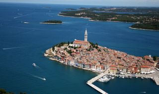 Хърватия е спасила 733 души в Адриатическо морето миналата година 