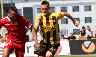 Минев преподписа с Ботев Пловдив