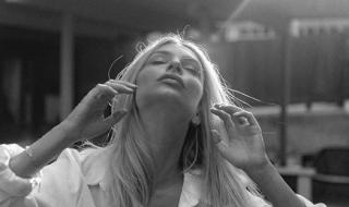 Емили Ратайковски вече е… (СНИМКИ)