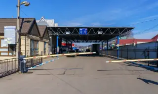 Руски дронове повредиха граничен пункт на Украйна край границата с Молдова