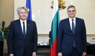 Янев се срещна с европейския комисар по вътрешен пазар Тиери Бретон
