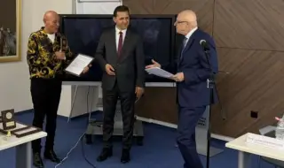 Eng. Kostas Koukoulis from ERM West received the honorary prize "Energy Engineer of the Year 