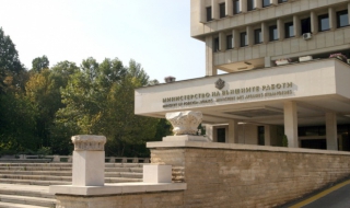 МВнР: Без трудов договор не тръгвайте за Швеция