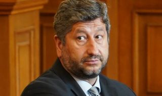 Христо Иванов намекна за орязване на правата на служебния кабинет