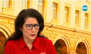 Калина Константинова: С ДБ и обединени фракции, можем да имаме 121 депутати