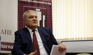 Румен Петков се съмнява в работата на служебния министър на енергетиката 