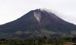 Силно земетресение в Индонезия - Май 2022