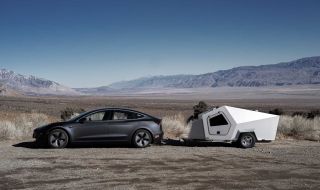 Показаха къмпинг ремарке за електромобили