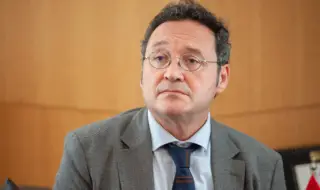 Безпрецедентно: Главният прокурор на Испания застава на подсъдимата скамейка 