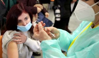 Албания изостава с ваксинацията