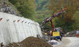 Администрацията и персоналът на Рилския манастир са в отпуск
