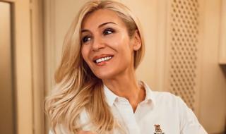 Гала вдигна купон във входа на блока заради... (СНИМКА)