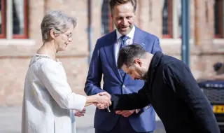 Зеленски получи международната награда „Четири свободи“ в Нидерландия