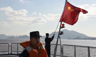Военни маневри на Кремъл и Пекин в Източнокитайско море