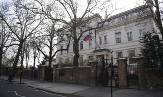 Руското посолство в Лондон обвини Великобритания в лицемерие