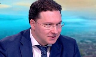 Даниел Митов: Не е работа на ДБ да дава акъл на другите партии