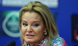 Стефка Костадинова стана на 50